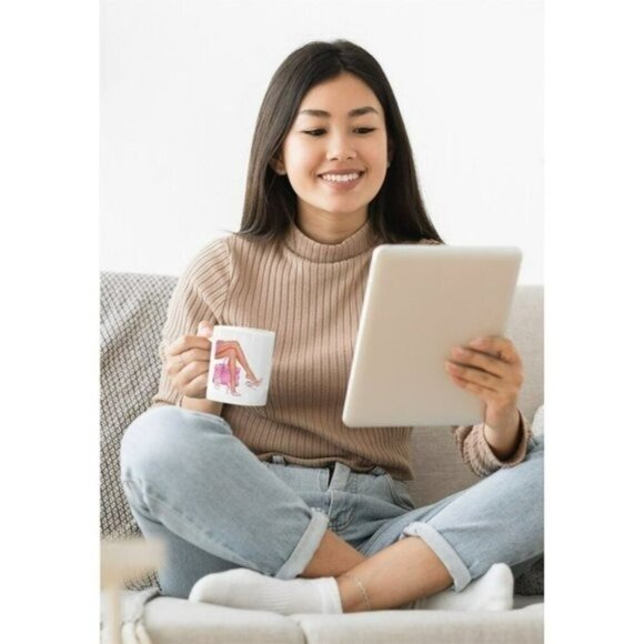 2Sided Boss Lady Mug! Closing Deals in High Heels! Boss Babe - Working Girl Vibe - Picture 5 of 7